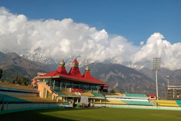 Chandigarh Dharamshala Mcleodganj Tour